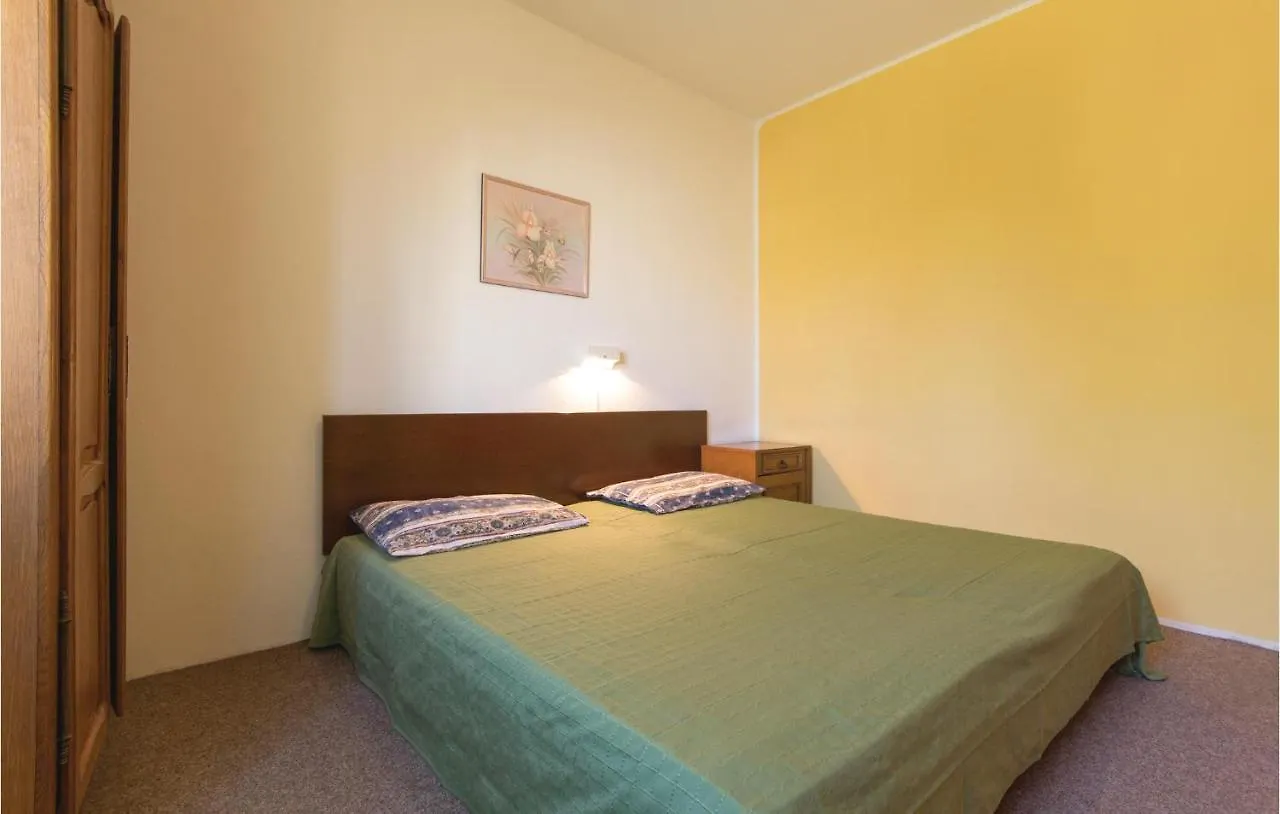 Pet Friendly Apartment In Sisan With Kitchen 0*,  Croatia
